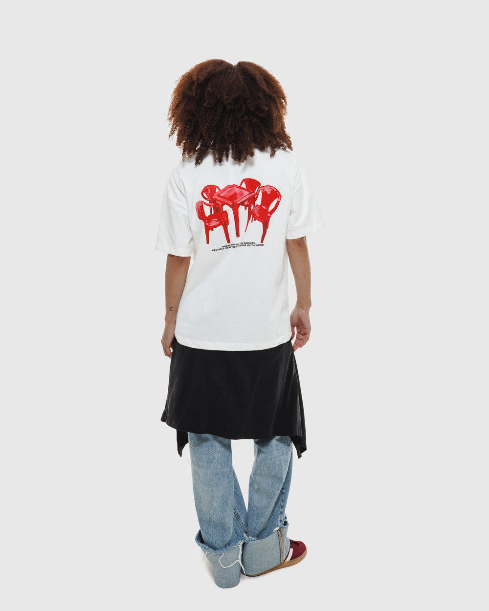 Camiseta Red Table Soft White - Barrio Lindo - modelo
